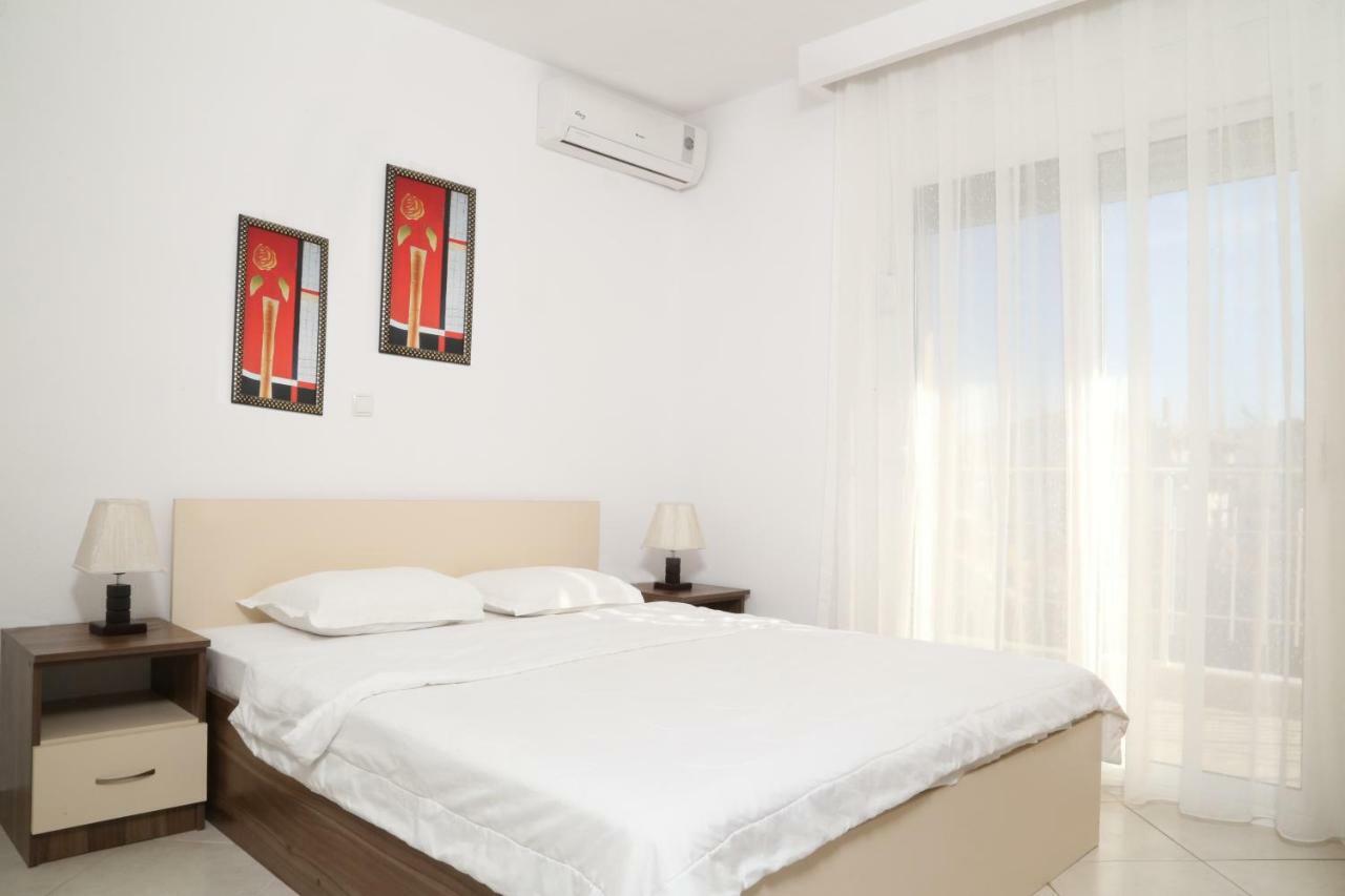 Sinanis Family Apartments ケラモティ エクステリア 写真