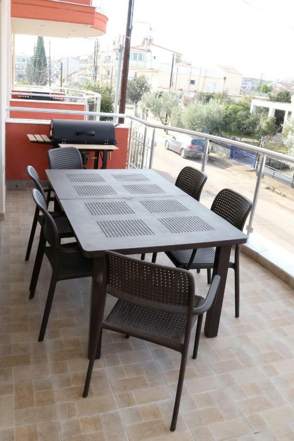 Sinanis Family Apartments ケラモティ エクステリア 写真